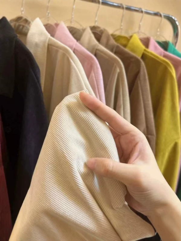 Női hosszú, vastag kabát fleece bélésével, őszi-téli, laza szabás, irodai stílus