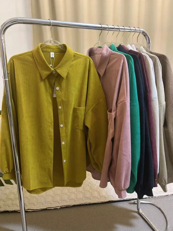 Női hosszú, vastag kabát fleece bélésével, őszi-téli, laza szabás, irodai stílus