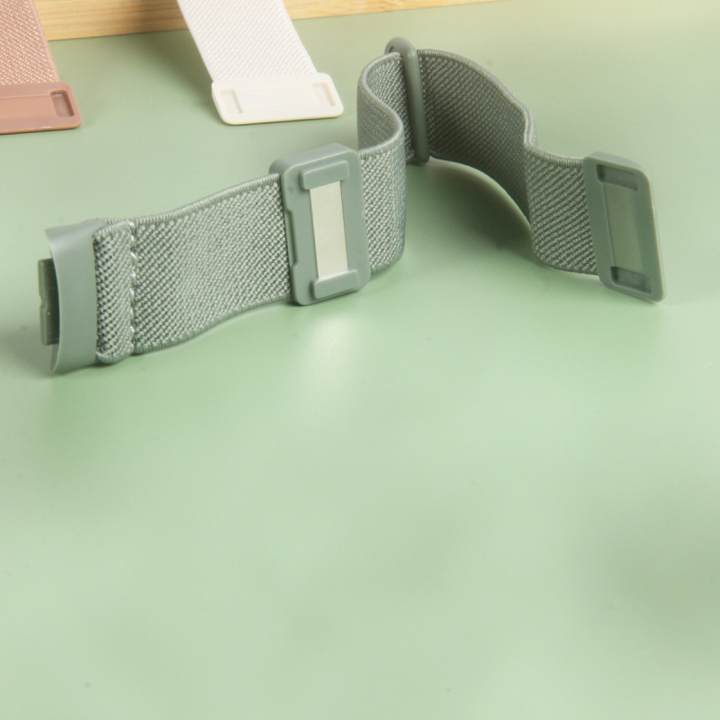 Nylon pleteni kaiš za sat s magnetskom kopčom, kompatibilan s Fitbit Charge5/6 i Versa3/4 (dužina 20 cm, širina 22/24 mm)