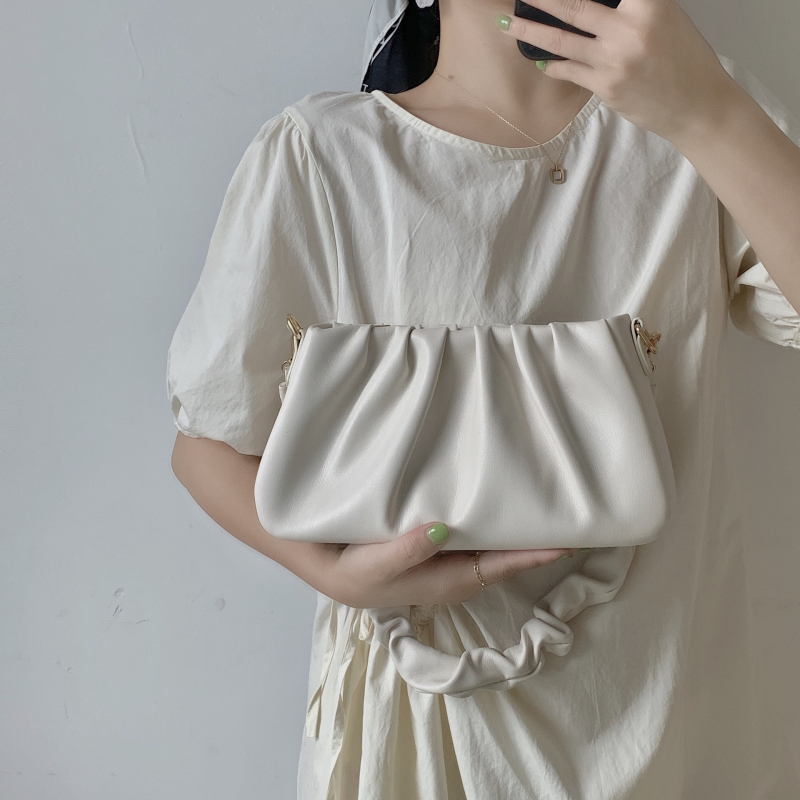 Yimaner női táska ivory színben pliszézett alkar táska, friss és édes stílus, PU bőr, horizontális négyszögletes forma, vállon vagy crossbody