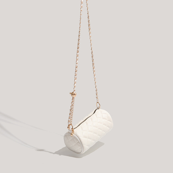 Női crossbody táska, cilindrikus forma, gyémánt quilt mintázattal és lánccal, PU anyag, 2024-es modell, prémium textúra