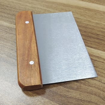Fa fogantyúval készült rozsdamentes acél konyhai eszközök készlet: tészta vágó, tészta kaparó, sütemény spatula, offset spatula, grill spatula