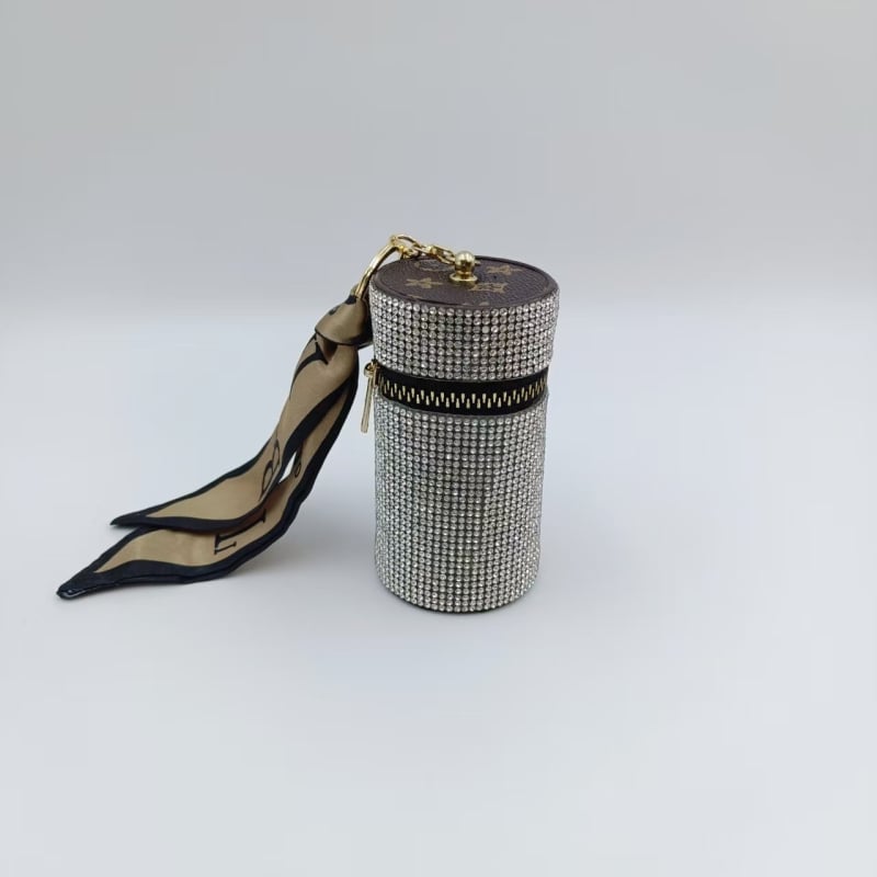 Portofel mini din piele cu diamanturi pentru ruj – design geometric