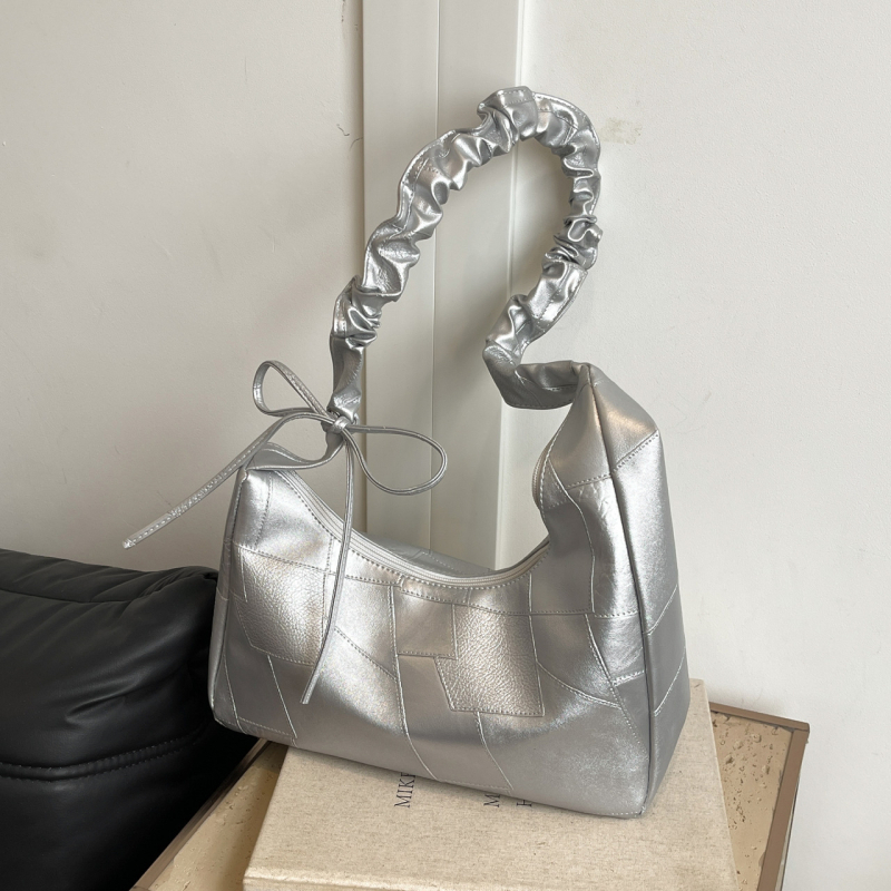 Cloud Bag Τσάντα ώμου- Crossbody με πλισέ λεπτομέρειες, μεγάλη γυναικεία τσάντα, φθινοπωρινό-χειμερινό 2025