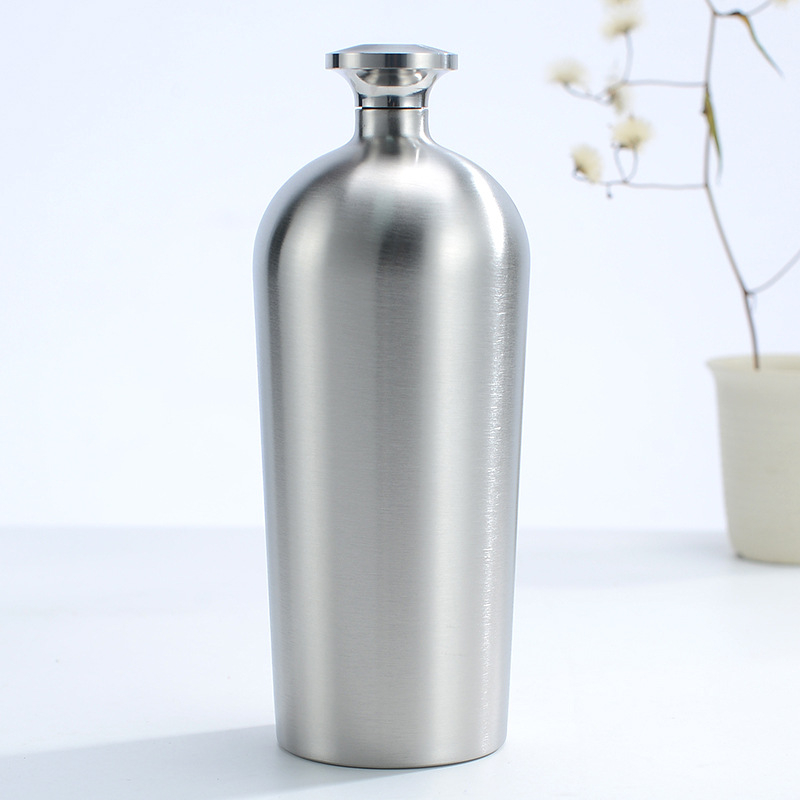 Rozsdamentes acél 304, új modellű hipflaska, 500 ml kültéri hordozható italosüveg, luxus otthoni bárfelszerelés