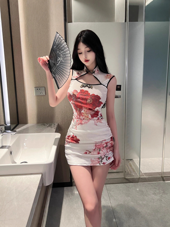 Fehér velúr mintás cheongsam ruha ujjatlan, karcsú szabás, nőknek