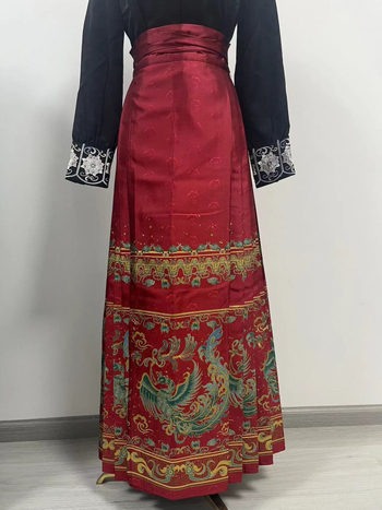 Hanfu φούστα με ζωικό μοτίβο σε jacquard ύφανση, βαμβακό-μίγμα υφάσματος, εμπνευσμένη από τη δυναστεία Μίνγκ, φθινόπωρο 2023