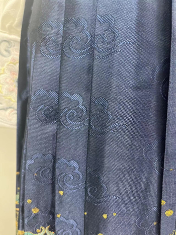 Hanfu φούστα με ζωικό μοτίβο σε jacquard ύφανση, βαμβακό-μίγμα υφάσματος, εμπνευσμένη από τη δυναστεία Μίνγκ, φθινόπωρο 2023