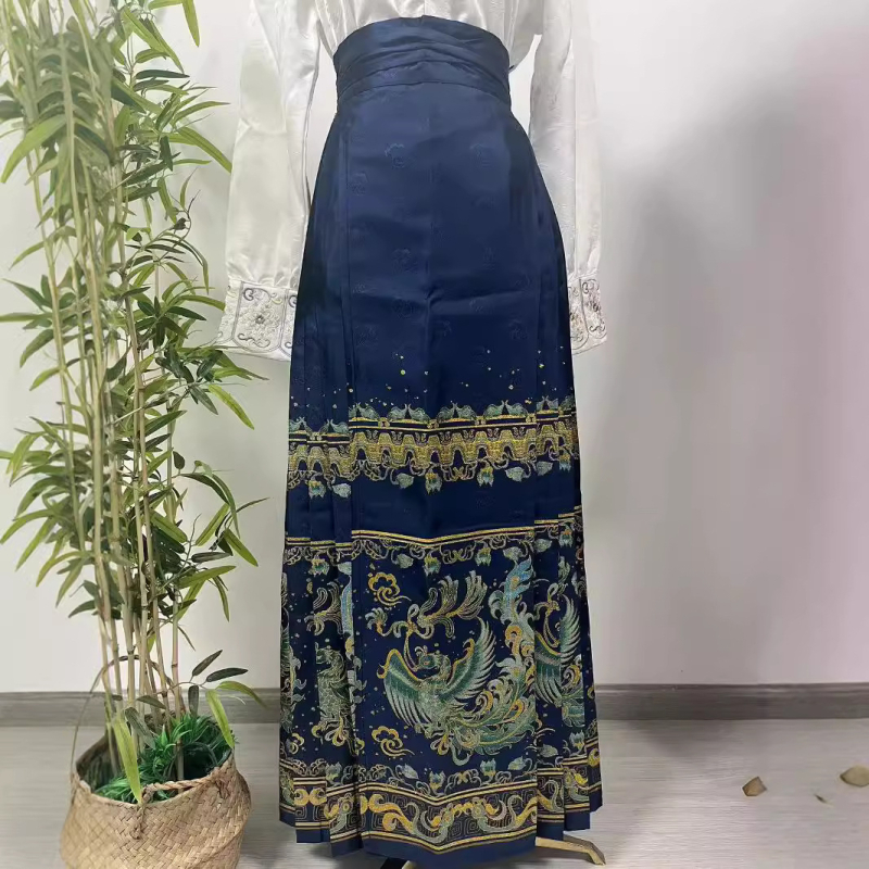 Hanfu φούστα με ζωικό μοτίβο σε jacquard ύφανση, βαμβακό-μίγμα υφάσματος, εμπνευσμένη από τη δυναστεία Μίνγκ, φθινόπωρο 2023