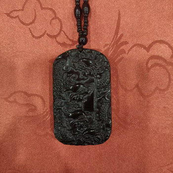 Hetian zöld jade kilenc sárkány őrző medál, kétoldalas gravírozással