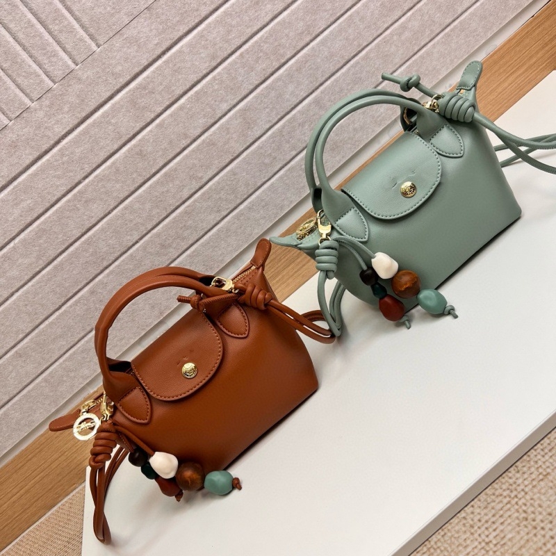 2025-ös Beaded Dumpling táska marhabőrből — mini válltáska és crossbody nőknek