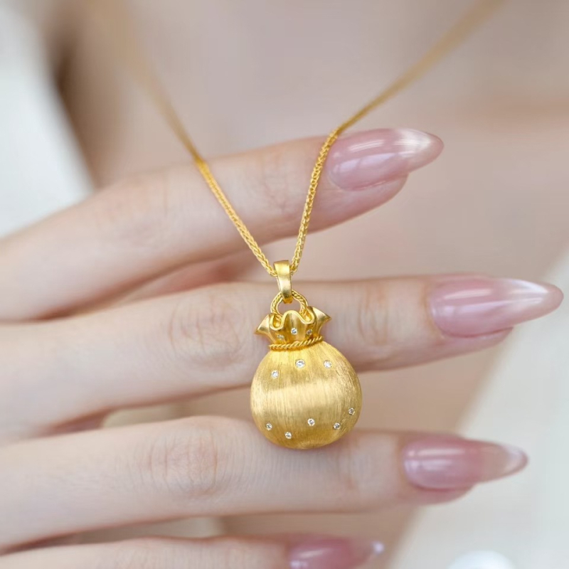 Aranyozott, kefés felületű medálos nyaklánc nőknek, kínai ihletésű retró stílus, állítható 41–50 cm hosszúságú nyaklánc