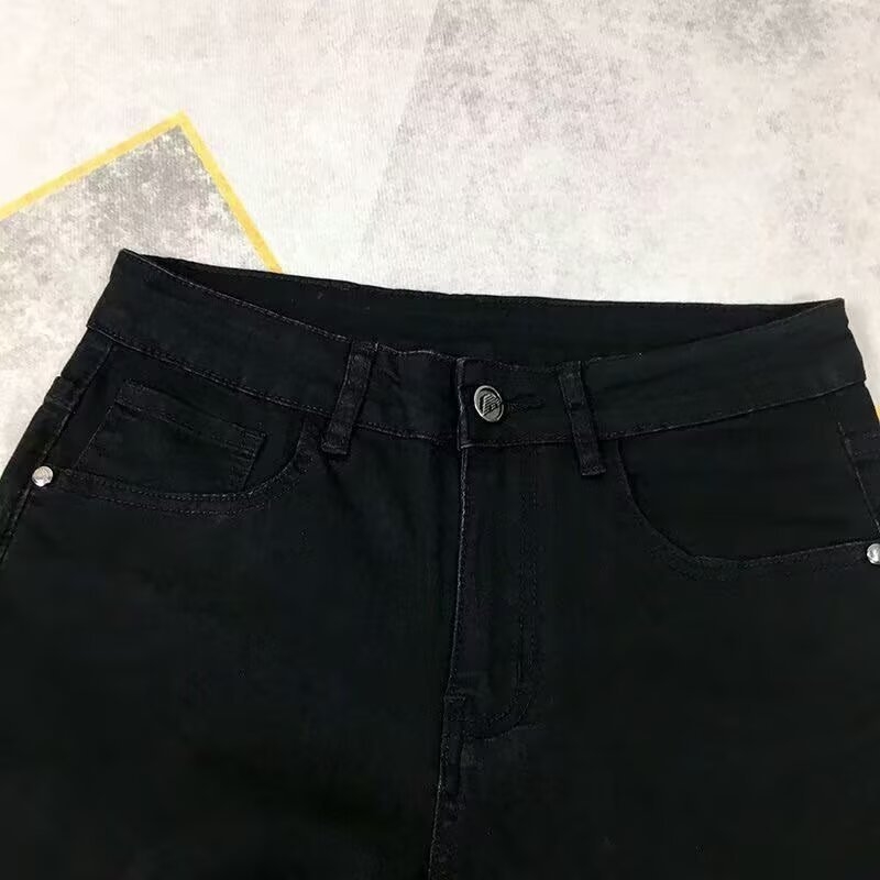 Fekete férfi farmernadrág, slim-fit, egyenes szárú