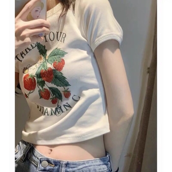 Női 100% pamut rövid ujjú felső eper mintával — trendi, testhez álló cropped top (2023)