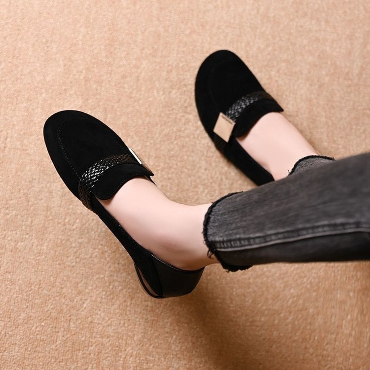 Női loaferek kerek orrú, szövött mintázatú, slip-on, velúr bőr
