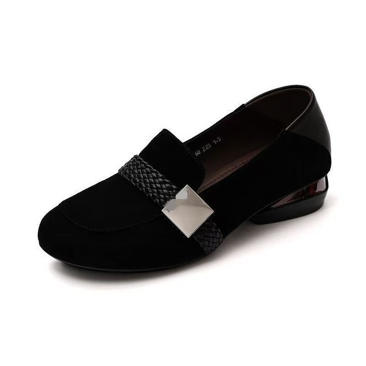 Női loaferek kerek orrú, szövött mintázatú, slip-on, velúr bőr