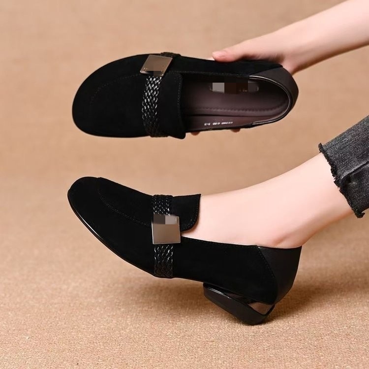Női loaferek kerek orrú, szövött mintázatú, slip-on, velúr bőr