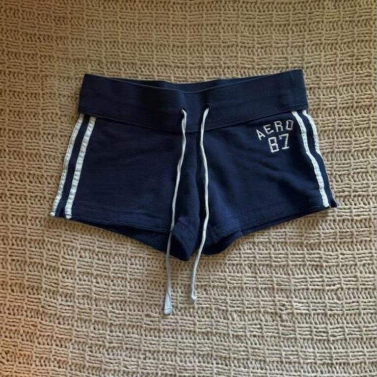 Amerikai stílusú Y2K női sportshortok – vintage nyár, karcsúsított fazon