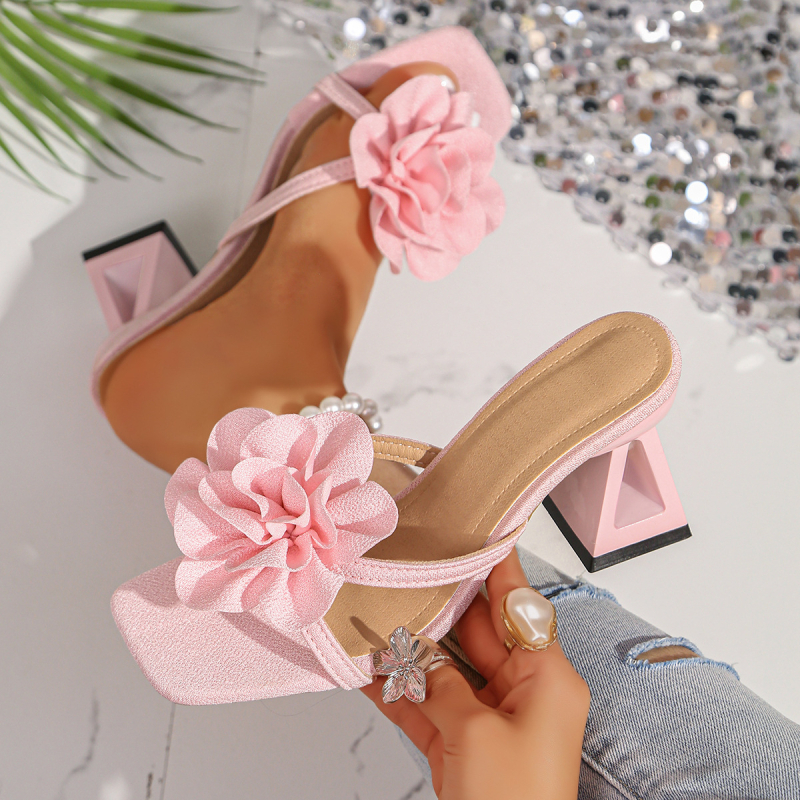 Női suede slingback magas sarkú szandál virágmintával, négyszögletű orr, 6–8 cm sarok, nyár 2026