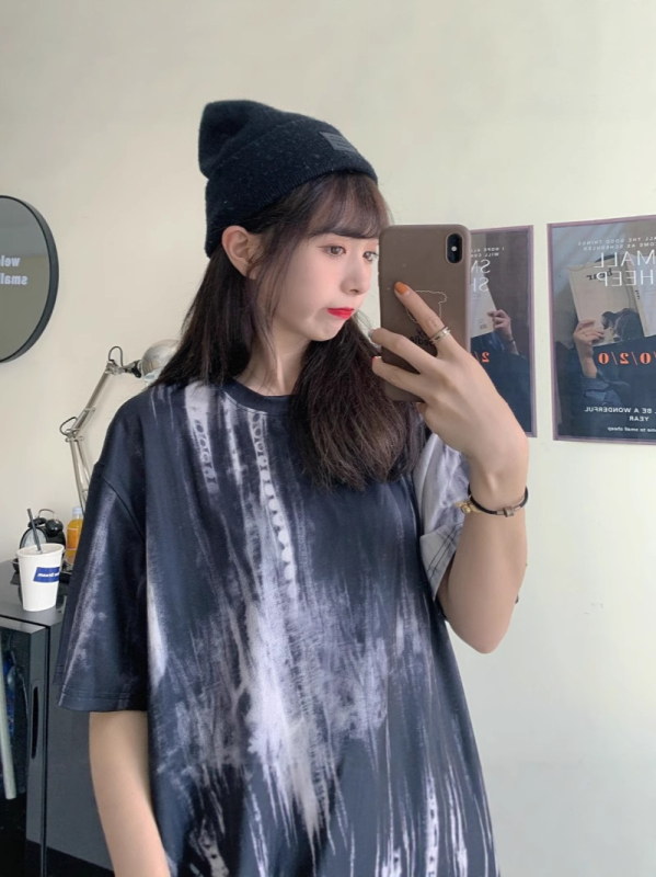 Női rövidujjú T-shirt kerek nyakú, tie-dye mintával, lazán szabott nyári felső, 2025