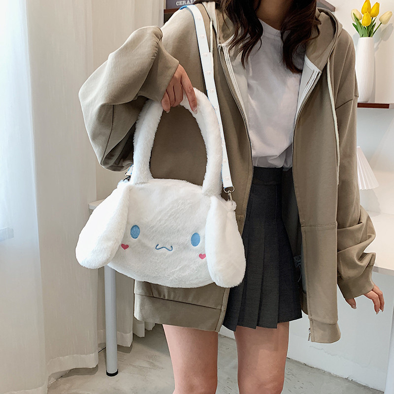 Női plüss crossbody táska Belle Picchu, aranyos kézitáska