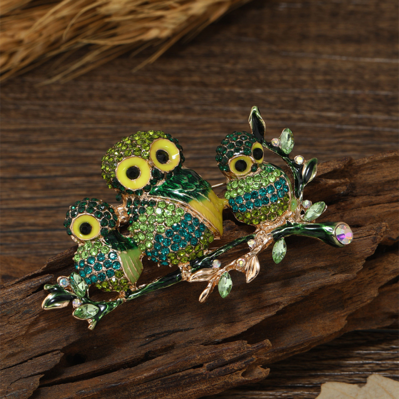 Kristályos bagoly brooch ruházathoz – vintage uniszex kiegészítő