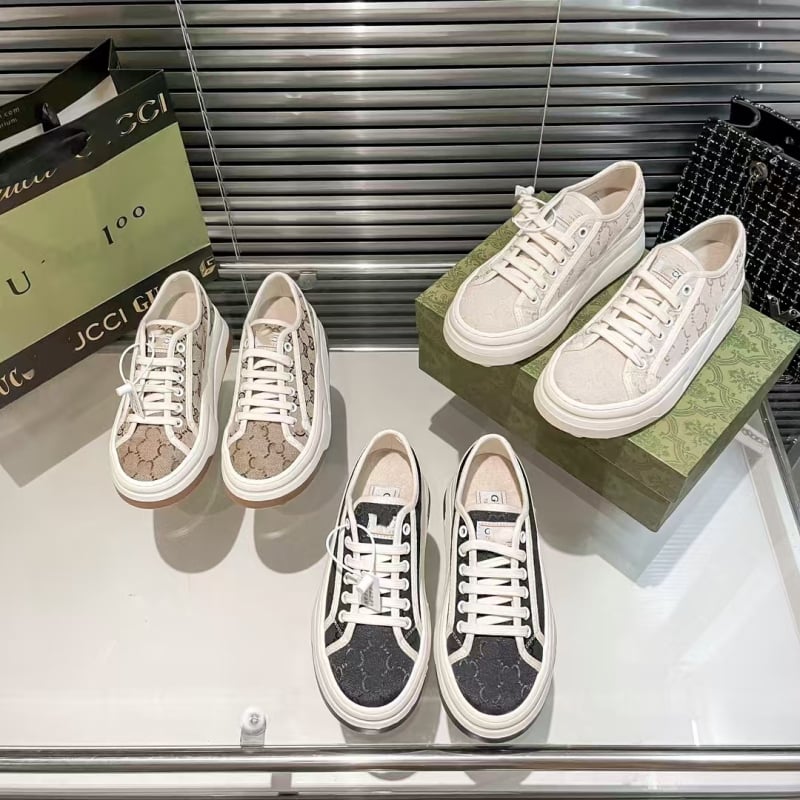 G Brand дамски платнени маратонки с флорален принт и дебел под, 2025 пролет, връзки, кръгъл нос, повишаване на височината, ежедневни бели платнени обувки