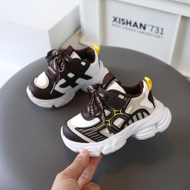 Gyerekeknek tervezett trendi Dad Shoes sportcipő, 2026 tavasz–ősz, könnyű, lélegző