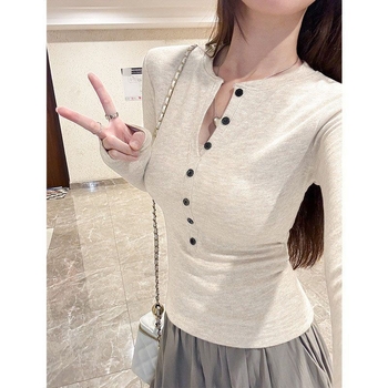 Tricou cu mânece lungi și decolteu în V, pentru toamnă/iarnă, mărime plus, croială slim, top minimalist