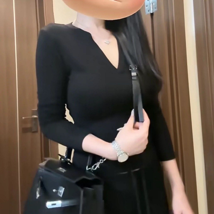 Tricou dama din catifea torsionată cu decolteu în V, mâneci lungi, 230 g, croială Slim