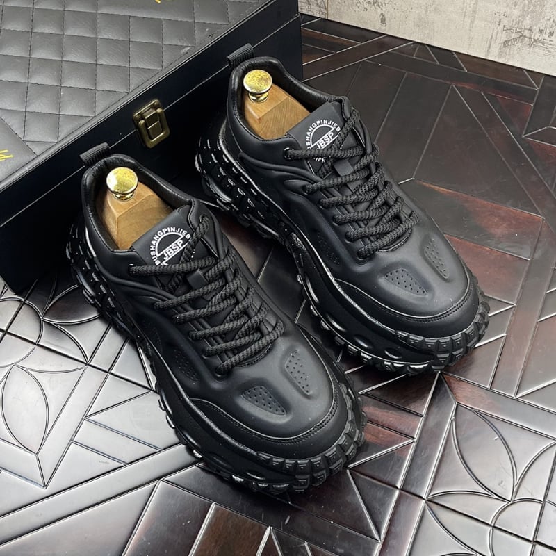 Adidași bărbați cu talpă groasă, stil dad shoes, nou pentru primăvara 2026, versatili, cresc înălțimea