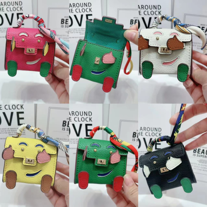 Kelly Doll táska – egyedi tok vezeték nélküli Bluetooth fülhallgatókhoz, mini luxus függő, női crossbody táska
