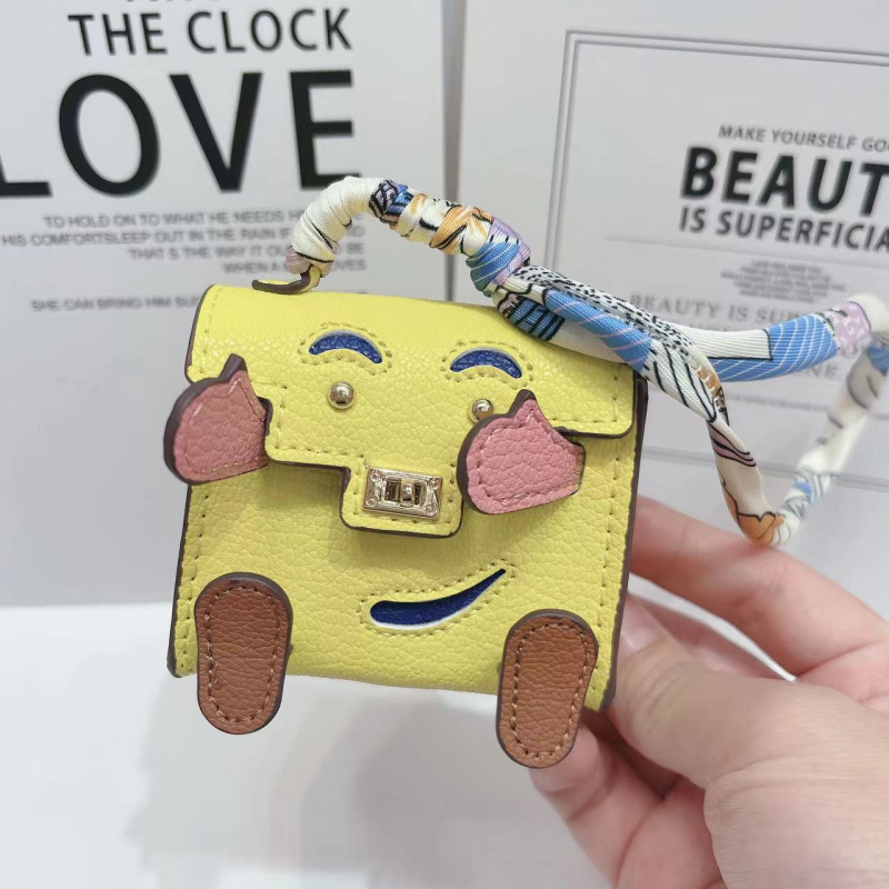 Kelly Doll táska – egyedi tok vezeték nélküli Bluetooth fülhallgatókhoz, mini luxus függő, női crossbody táska
