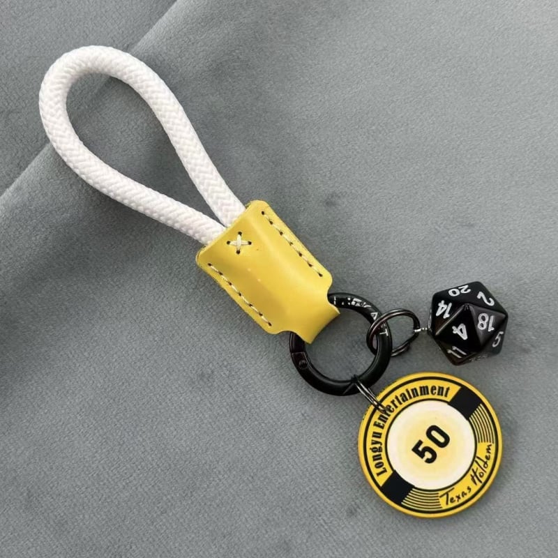 Lanț cheie ceramic cu zaruri și jetoane, piele de vițel — talisman norocos, pandantiv pentru geantă, accesorii pentru cuplu