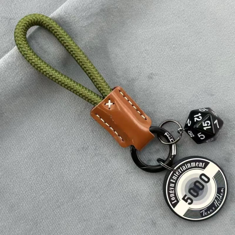 Lanț cheie ceramic cu zaruri și jetoane, piele de vițel — talisman norocos, pandantiv pentru geantă, accesorii pentru cuplu
