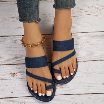 Ženske cipele velikih veličina od denima, denim slip-on sandale, okrugla vrh prsta, ravna podloga, ljeto 2025