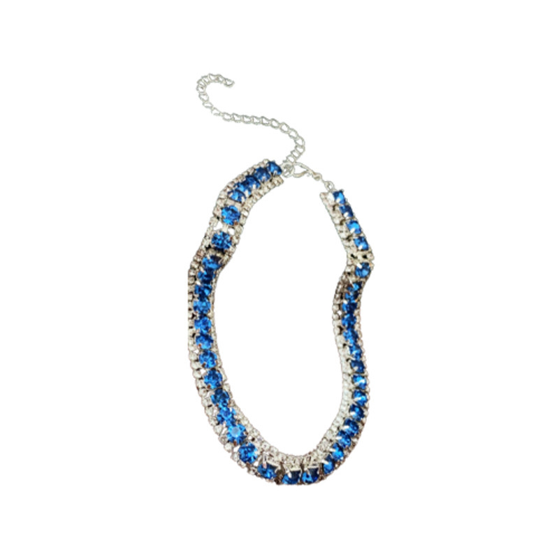 Kék négyzet alakú fülbevaló és nyaklánc szett rhinestone díszítésével, elegáns, könnyed luxus