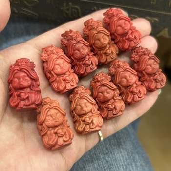 Kézzel készített DIY karkötő gyöngyökkel, totem mintával, állatövi évhez való ékszer