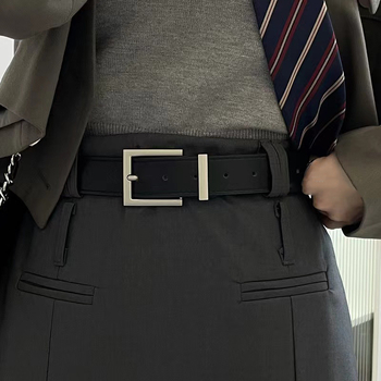Női öv Trendy – 2-4 cm széles, műbőr, tűcsattal, Hong Kong-stílus, elegáns és sokoldalú