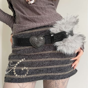 Curea din blană sintetică cu inimă gravată, în stil retro Y2K, pentru femei, neagră; potrivită cu rochii sau jeanși.