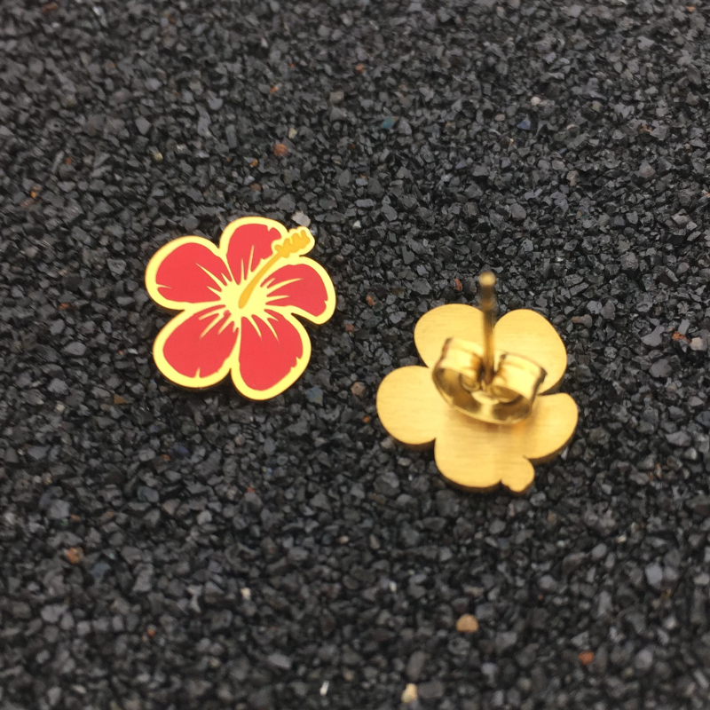 Hawaii-stílusú fülbevaló hibiszkusz virággal, rozsdamentes acélból, patinált felület