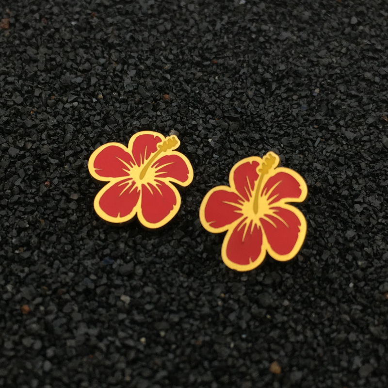 Hawaii-stílusú fülbevaló hibiszkusz virággal, rozsdamentes acélból, patinált felület