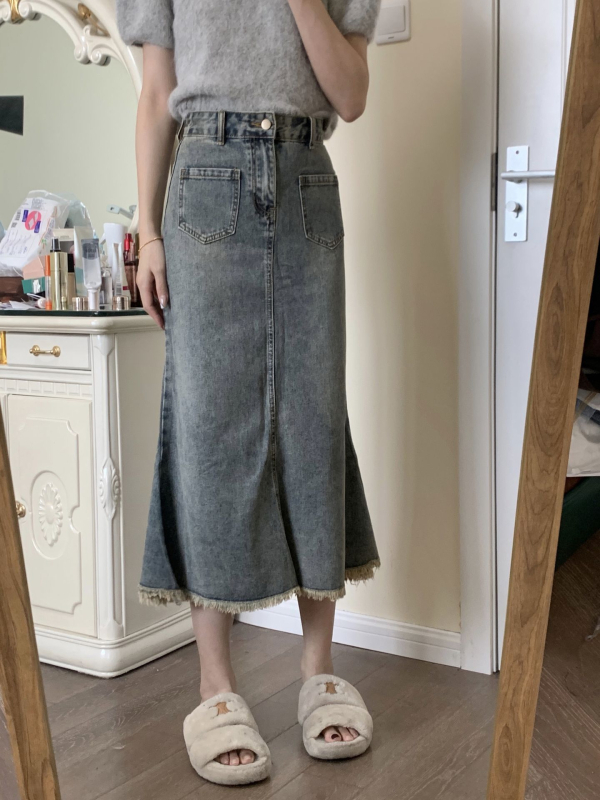 Rifľová sukňa s rybím chvostom pre väčšie veľkosti s rozstrapkaným lemom, retro áčkový strih, midi dĺžka pre postavy typu hruška