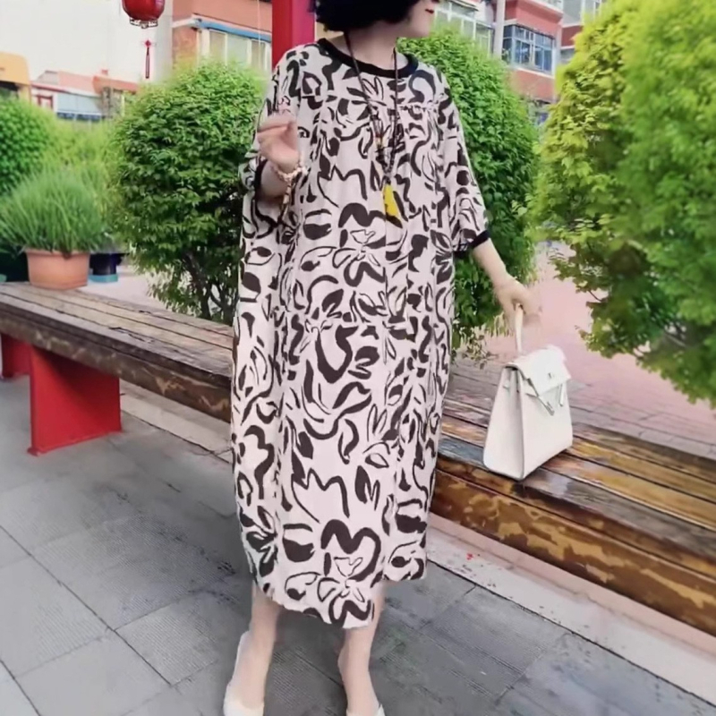 25107 Great Love for Beauty midi ruha, nyári mintás, laza szabás, kerek nyakkal, 3/4 ujjú