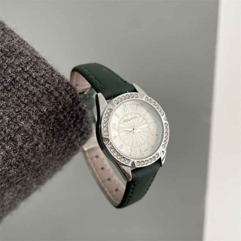 Ceas dama cu diamante pentru eleve liceu, cadran analog cu ace, stil retro casual, decor din strasuri, inspirat de Chanel