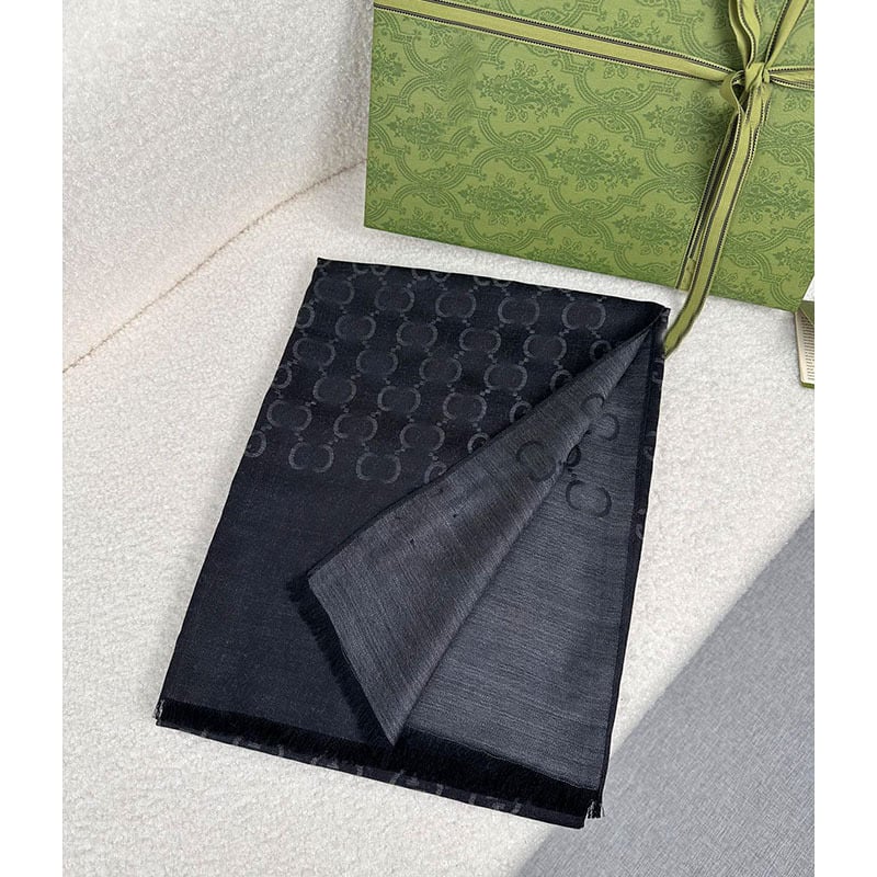Jacquard gyapjúsál monogram mintával, kétoldalas, hosszú, meleg, uniszex