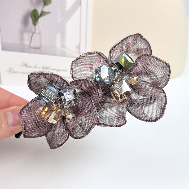 Kézzel készített organza virág hajcsat, nagy méret, elegáns fejékszer