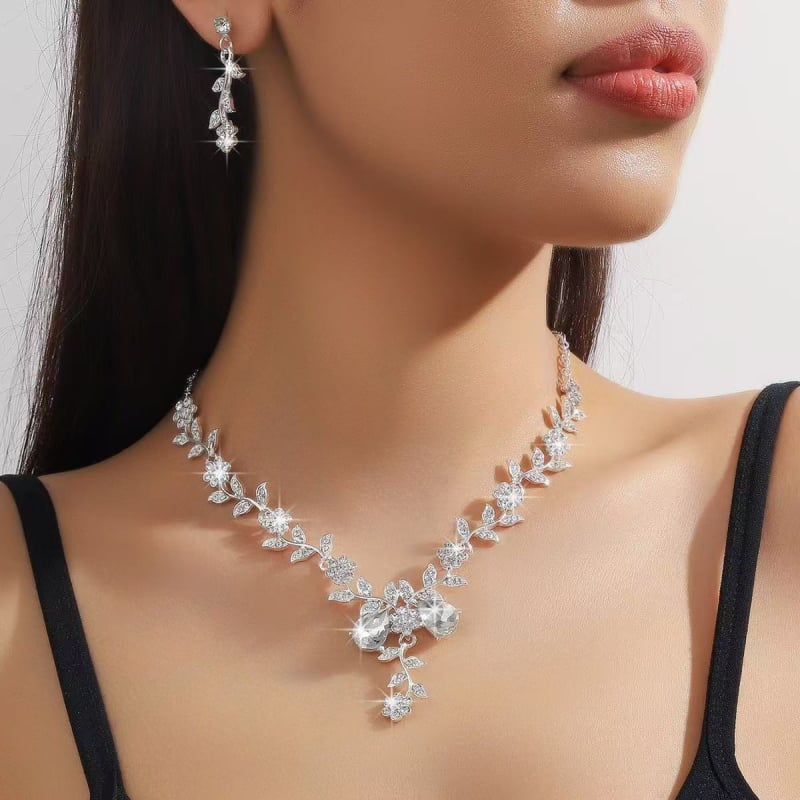 Set de bijuterii pentru mireasă cu diamante complete, lux ușor, colier cu picătură de apă și cercei cu motiv floral mic, set de 2 piese