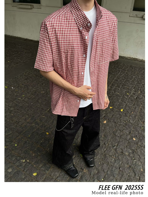 Férfiaknak készült amerikai retro piros kockás rövid ujjú ing, lazán szabott, casual, sokoldalú, prémium megjelenés