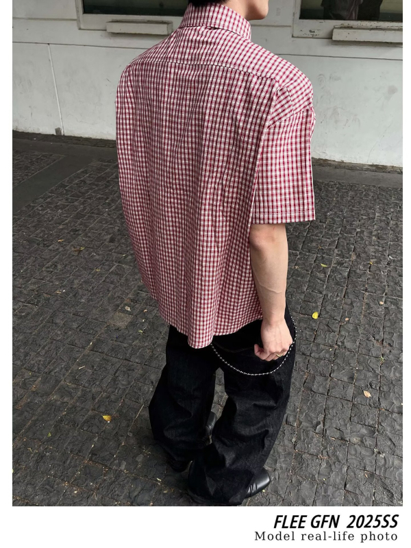 Férfiaknak készült amerikai retro piros kockás rövid ujjú ing, lazán szabott, casual, sokoldalú, prémium megjelenés